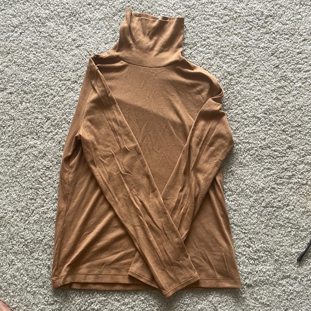 NWOT Brown highneck sweater top